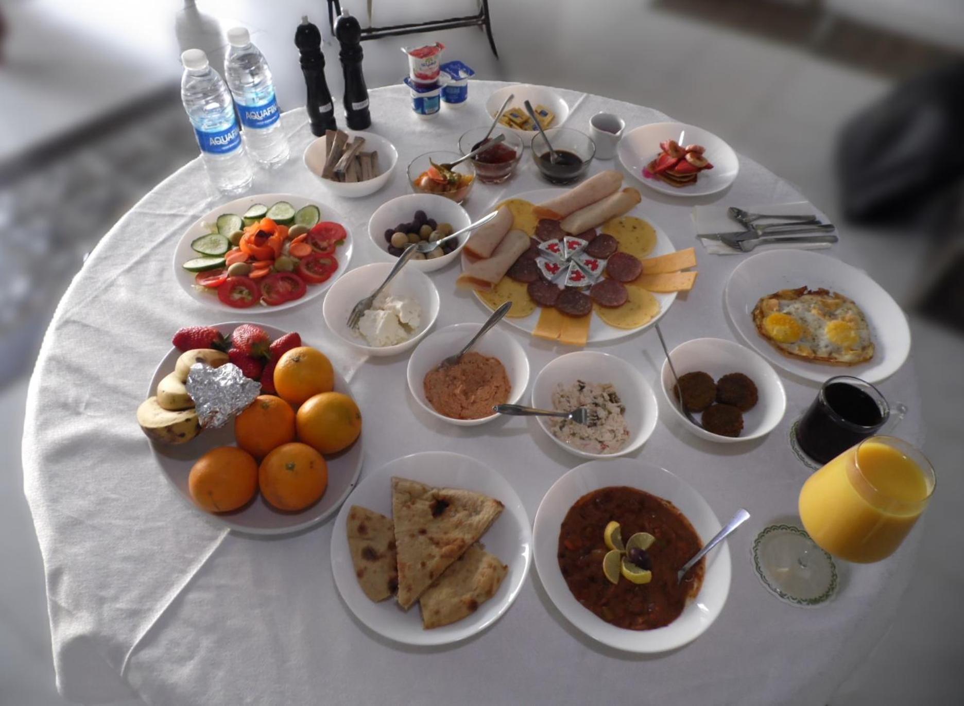 Abeer Guest House Луксор Екстериор снимка